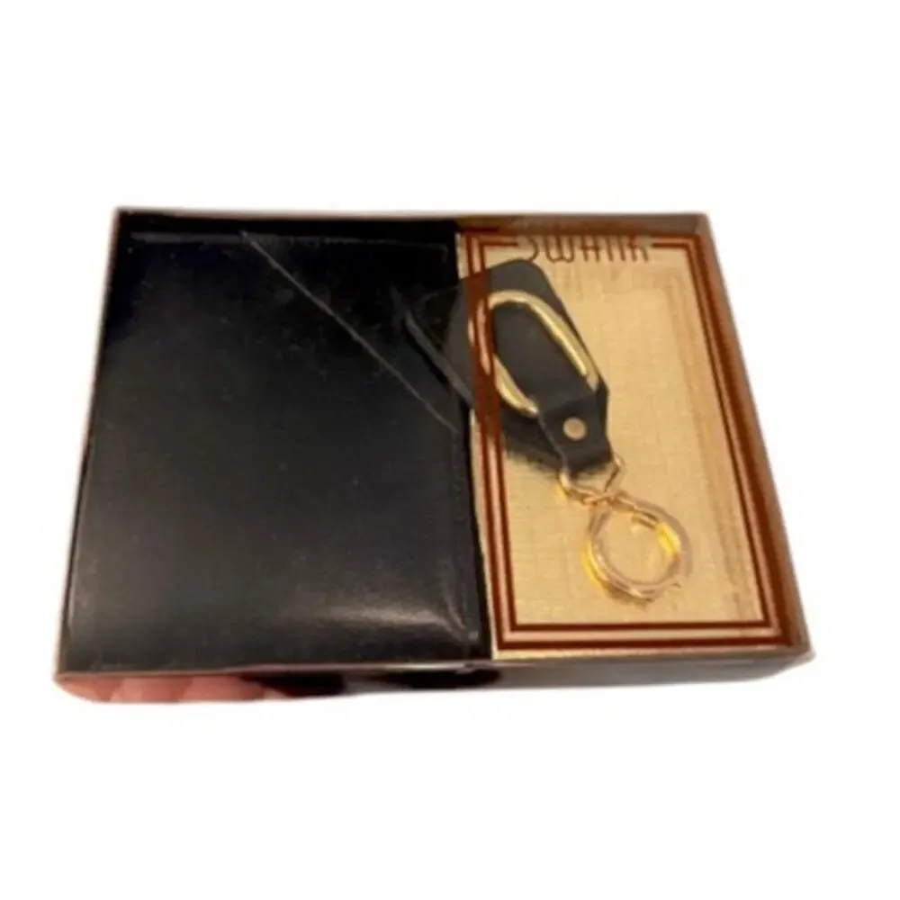 Vintage SWANK Mens Leather Wallet & Keychain Set NIB Classic Gift
